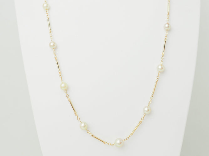 Collier Collier en or jaune 18 ct et perles de culture 58 Facettes 33659