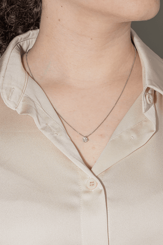 Collier Collier Chaîne + pendentif Or blanc Diamant 58 Facettes 578102CD