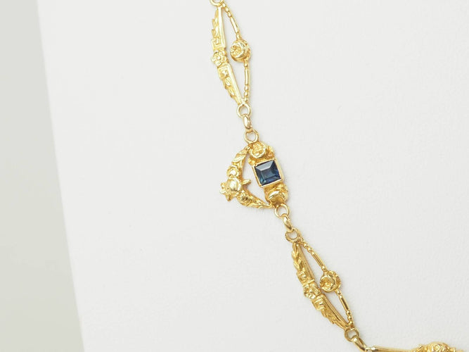Collier Collier Art nouveau draperie en or jaune 18 carats et saphirs 58 Facettes 33681