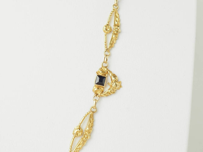 Collier Collier Art nouveau draperie en or jaune 18 carats et saphirs 58 Facettes 33681