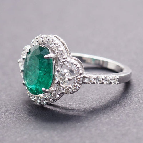 Bague 55 Bague - Émeraude et diamants en or jaune 18 carats 58 Facettes 4800