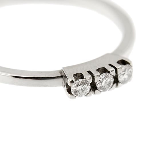 Bague 56 Bague trilogy en or blanc 18 ct et diamants 0,12 ct 58 Facettes 31998