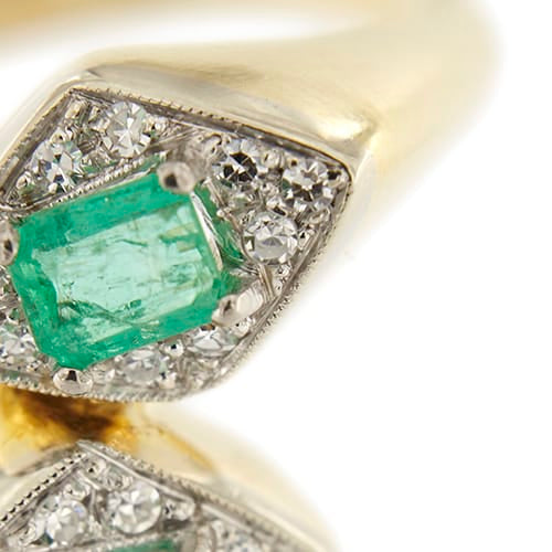 Bague 58 Bague contrarié double losange en or jaune et or blanc 18 ct, diamants et émeraudes 58 Facettes 26976