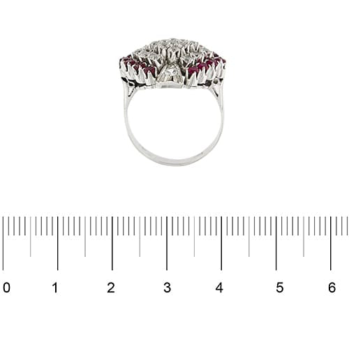 Bague 53 Bague hexagonale - Rubis et diamants en or blanc 18 ct 58 Facettes 40602