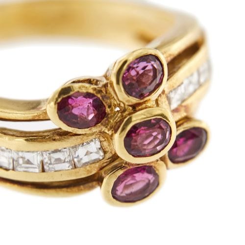 Bague 55 Bague fleur - Diamants et rubis en or jaune 18 ct 58 Facettes 28782