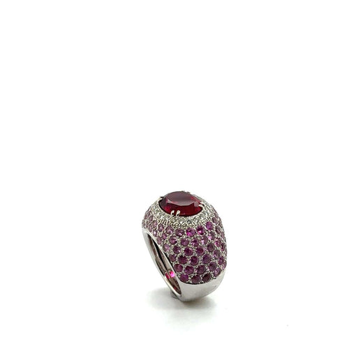 Bague 53 Bague dôme en or blanc 18 carats, spinelle et saphirs roses, diamants 58 Facettes bague