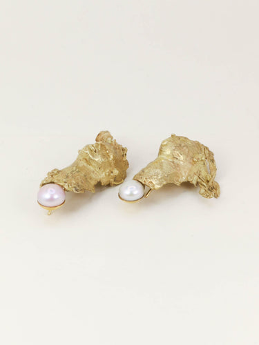 Boucles d'oreilles Paire de boucles d'oreilles Visages or jaune perles 58 Facettes 1236.4