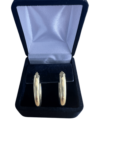 Boucles d'oreilles Boucles d'oreilles créoles ovales en or jaune 18 carats 58 Facettes 41