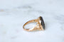 Bague 68 Bague ancienne intaille Cupidon et libellule en or rose 18 ct 58 Facettes
