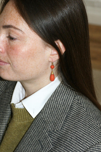 Boucles d'oreilles Boucles d’oreilles pendantes goutte en or jaune 18 ct et corail 58 Facettes