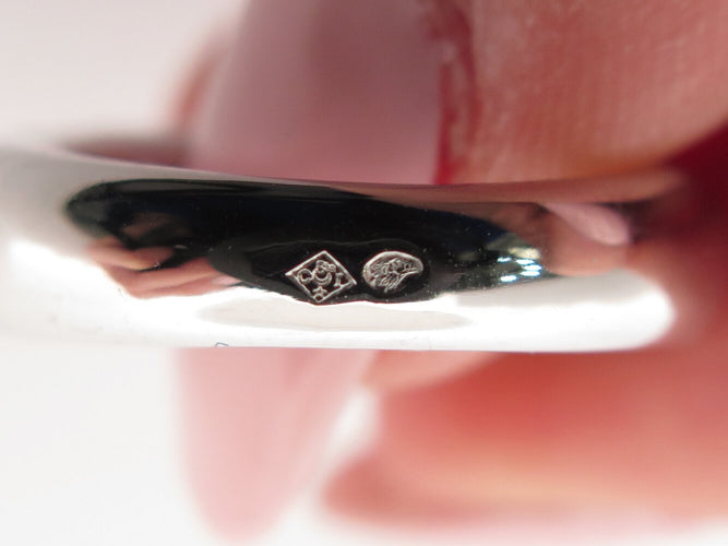 Bague 50 Chaumet Grains de Caviar - Bague en or blanc 18K et saphirs mauves 58 Facettes 273840