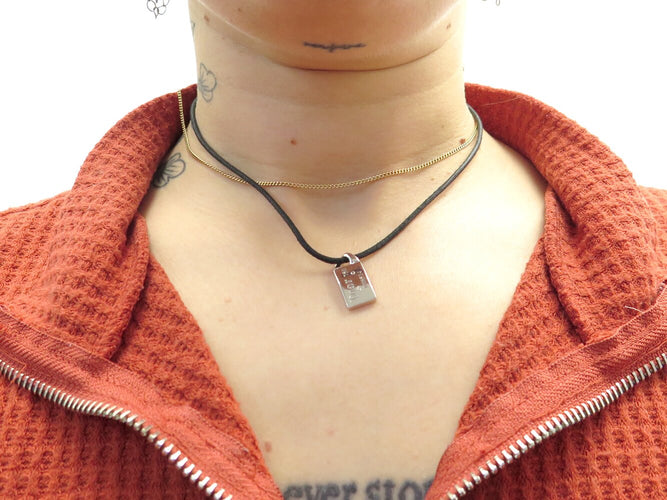Collier Christian Dior - Collier pendentif gourmette en or blanc 18k 58 Facettes 273956