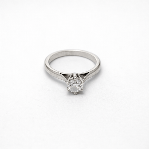 Bague 51 Bague solitaire en or blanc 18 carats et diamant taille brillant 58 Facettes 35216
