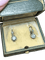 Boucles d'oreilles Boucles d’oreilles dormeuses en or jaune 18 carats et platine, diamants 58 Facettes dim