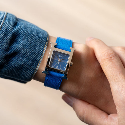 Montre Hermès Heure H - Montre SM en acier, cadran bleu arabe 58 Facettes 1