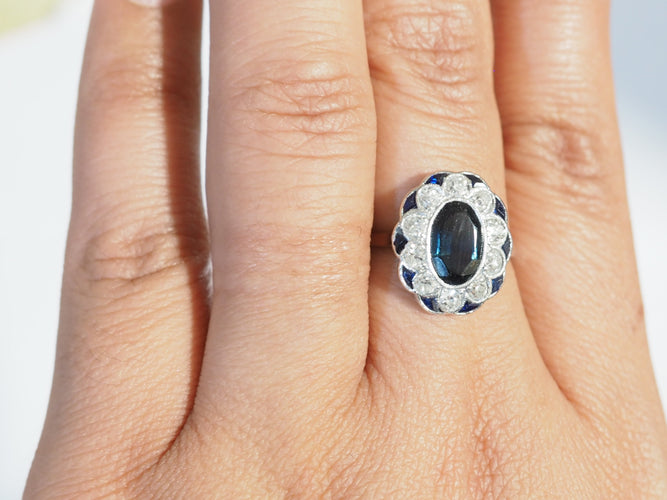 Bague 62 Bague Pompadour - Saphir 1,80 ct et diamants en or blanc 18 K 58 Facettes 33680