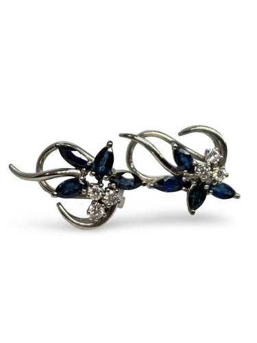Boucles d'oreilles Boucles d'oreilles en or blanc 18K avec saphirs et diamants 58 Facettes 1781