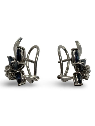 Boucles d'oreilles Boucles d'oreilles en or blanc 18K avec saphirs et diamants 58 Facettes 1781