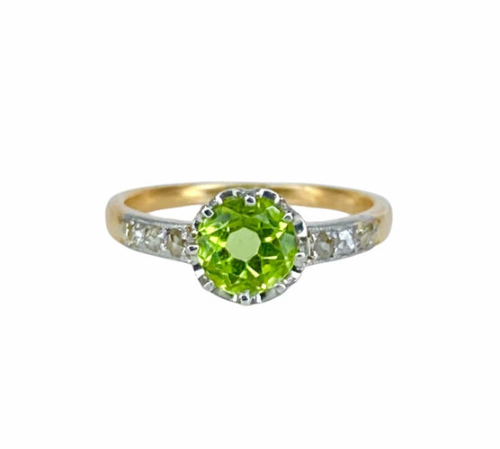 Bague 51 Bague en or jaune 18 carats au péridot et diamants 58 Facettes AB699