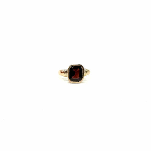 Bague 50 Bague en or jaune et grenat 58 Facettes Z15B51817