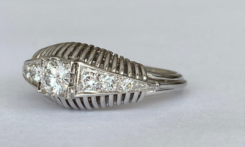 Bague 58 Art déco - Bague solitaire vintage en or blanc 18 ct et diamants 58 Facettes ring