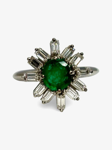 Bague 53 Bague en or blanc 18K avec émeraude 1 ct et diamants 0,60 ct 58 Facettes 1776