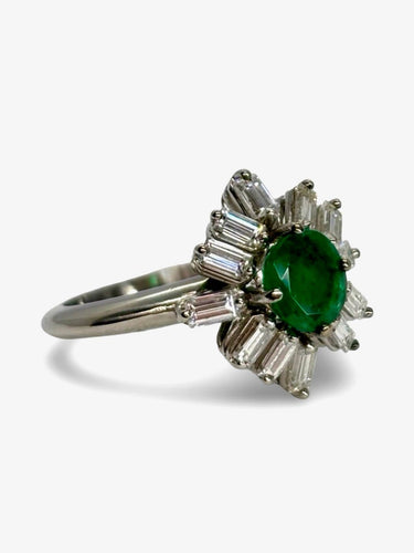 Bague 53 Bague en or blanc 18K avec émeraude 1 ct et diamants 0,60 ct 58 Facettes 1776