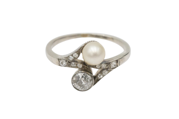 Bague Toi et Moi Art nouveau en or blanc 14 ct, perle et diamants