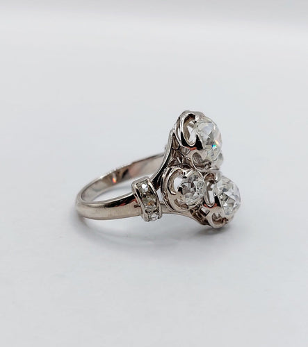 Bague 50 Bague Art déco en or blanc 18k et platine, diamants taille ancienne 2,30 ct 58 Facettes A06951