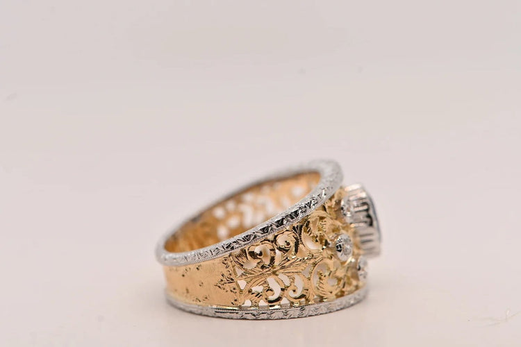 Bague 54 Bague - Saphir 0,95 ct et diamants en or jaune et or blanc 18 carats 58 Facettes