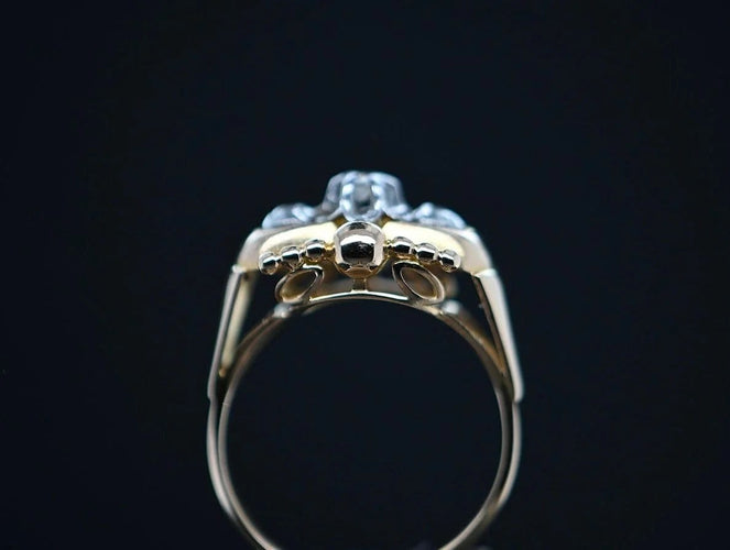 Bague 51 Bague Art déco - Or jaune 18 carats et trois diamants 0,7 ct 58 Facettes