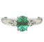 Bague 52 Bague en or blanc 18 carats avec émeraude et diamants 58 Facettes