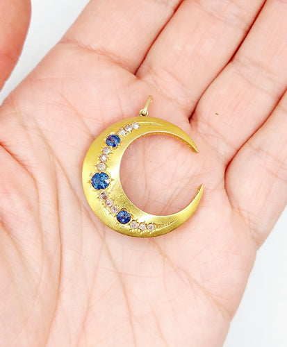 Pendentif Pendentif croissant de lune victorien en or 18k, saphirs et diamants 58 Facettes A06853