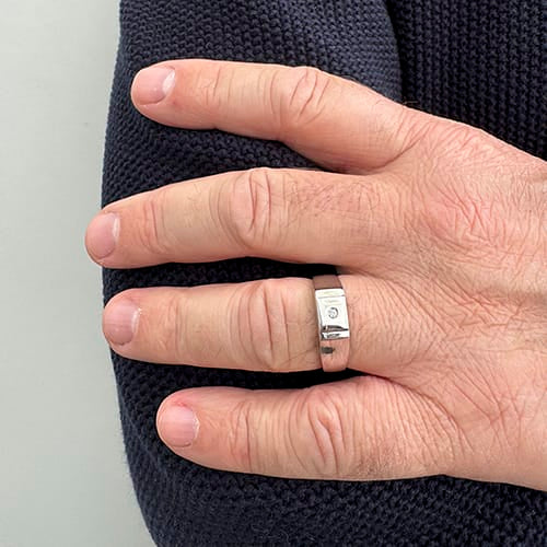 Bague Bague homme - Anneau en or blanc 18 ct et diamant 58 Facettes 38989