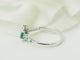 Bague 54 Mauboussin Duo d’Espérance - Bague croisée en or blanc avec émeraudes et diamants 58 Facettes 33715