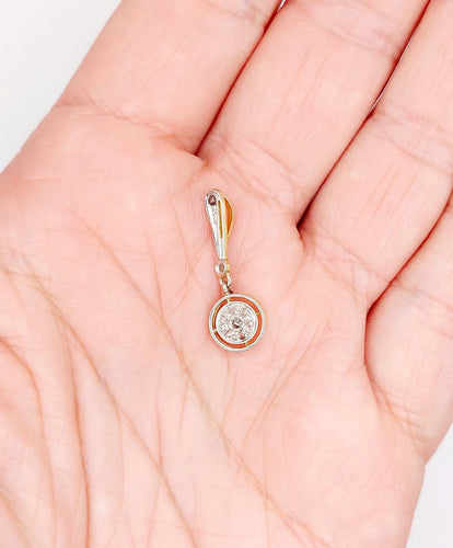 Pendentif Pendentif cible Art déco en or 18k et platine, diamants taille rose 58 Facettes A06782
