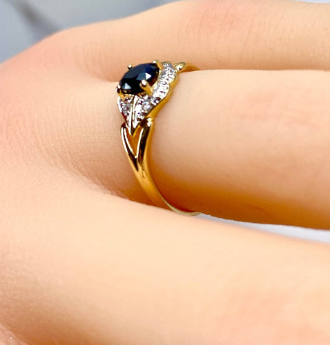 Bague 48 Bague en or 18 carats avec saphir et diamants 58 Facettes AB705