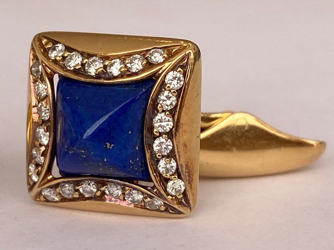 Boucles d'oreilles Boucles d’oreilles en or jaune 18 ct lapis-lazuli et diamants 58 Facettes ring