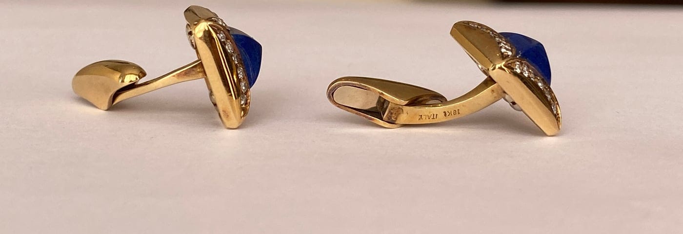 Boucles d'oreilles Boucles d’oreilles en or jaune 18 ct lapis-lazuli et diamants 58 Facettes ring