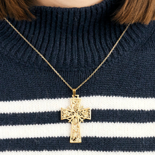 Pendentif Croix - Pendentif ajouré en or jaune 18 carats à grappes de raisin 58 Facettes croix