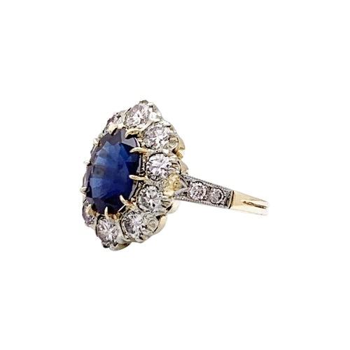Bague 57 Bague en or jaune et blanc, saphir, diamants. 58 Facettes 35324