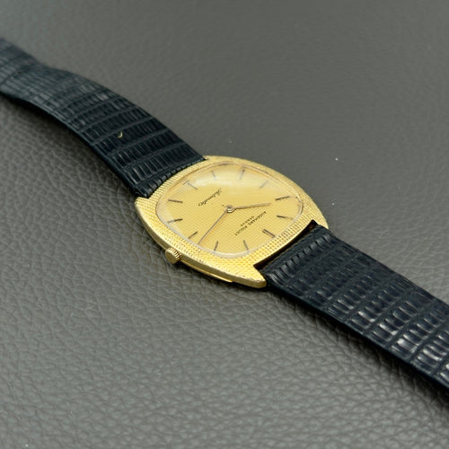 Montre Audemars Piguet Tonneau 5279 - Montre en or jaune 18k Clou de Paris 58 Facettes 031