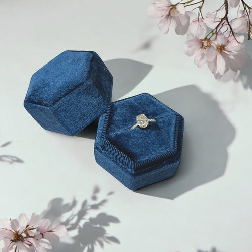Bague 49 Bague solitaire - Or gris 18K et diamants taille ovale 58 Facettes REF2537-304CF