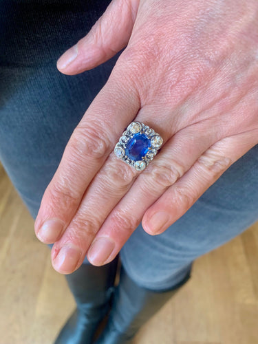 Bague 54.5 Bague - Saphir de Ceylan 4,66 ct et diamants en platine et or gris 18 carats 58 Facettes BSA92