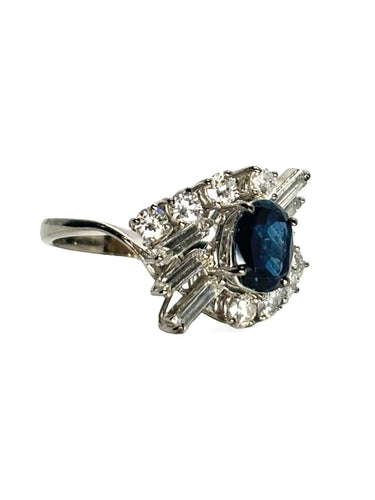 Bague 54 Bague en or blanc 18K avec saphir 1,5 ct et diamants 1 ct 58 Facettes 1774