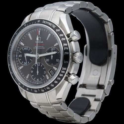 Montre Omega Speedmaster Date Chronograph 58 Facettes MT45600