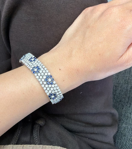 Bracelet Bracelet en diamants et saphirs en or blanc 58 Facettes 222/F 26