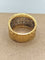 Bague 53 Bague gravée style florentin des années 1980 en or 18 ct et diamants 58 Facettes CV-025