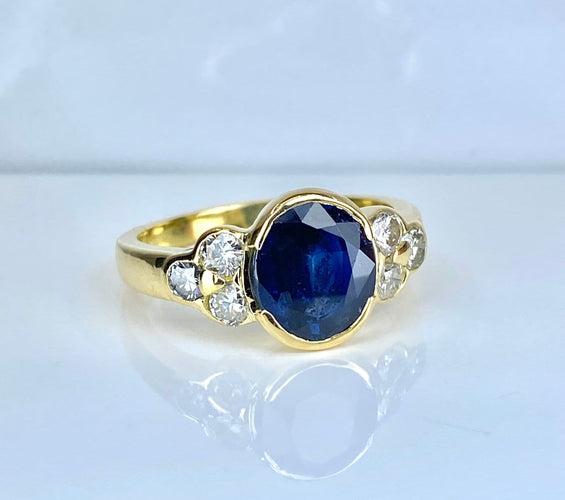 Bague 54 Bague en or jaune 18 carats, saphir et diamants 58 Facettes AB713