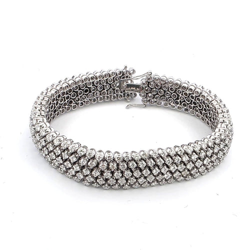 Bracelet Bracelet souple en or blanc 18 ct et diamants 7,50 ct 58 Facettes 222/26 E 115/26